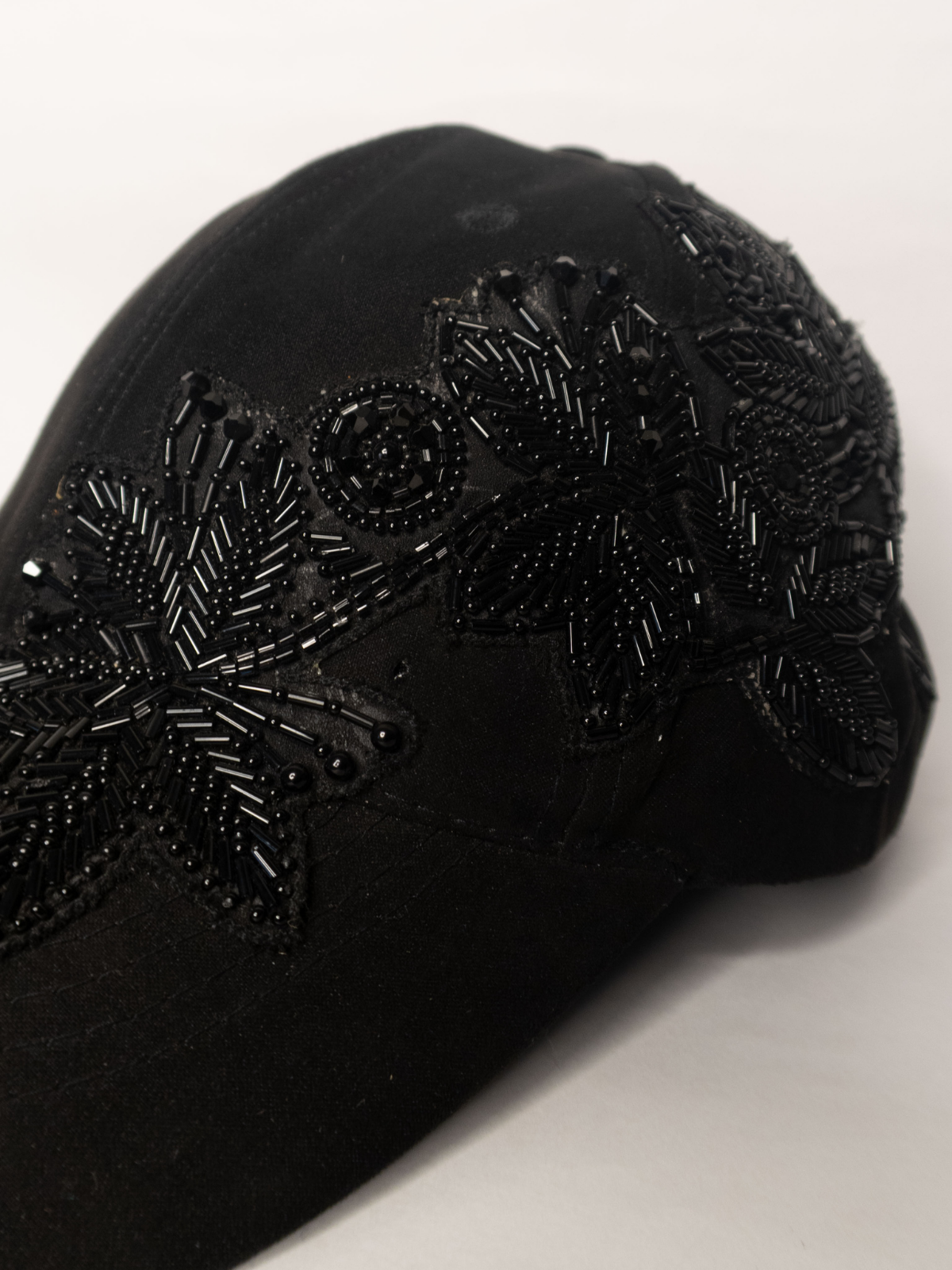 The Monochrome Muse – Handcrafted Designer Cap